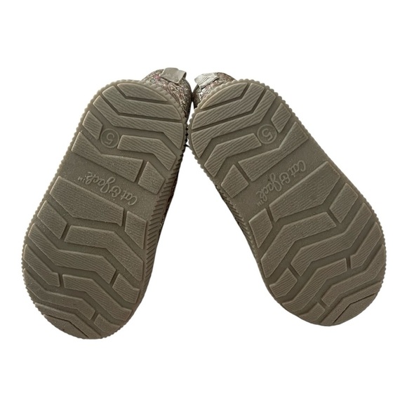 040 Cat & Jack Glittery Gold Kids Boots - Picture 9 of 9